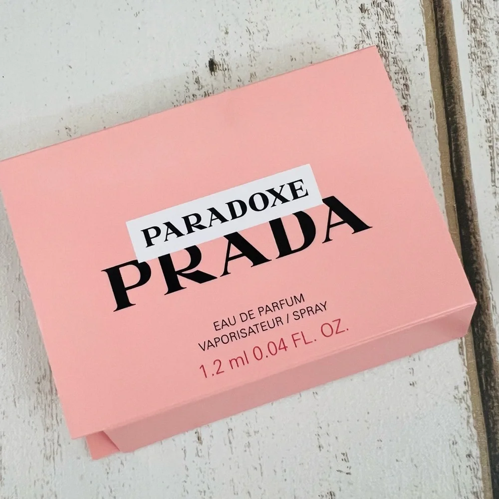 PRADA Paradoxe Radical Essence Eau de Parfume 7ml 0.23fl.oz. - Picture 8 of 9